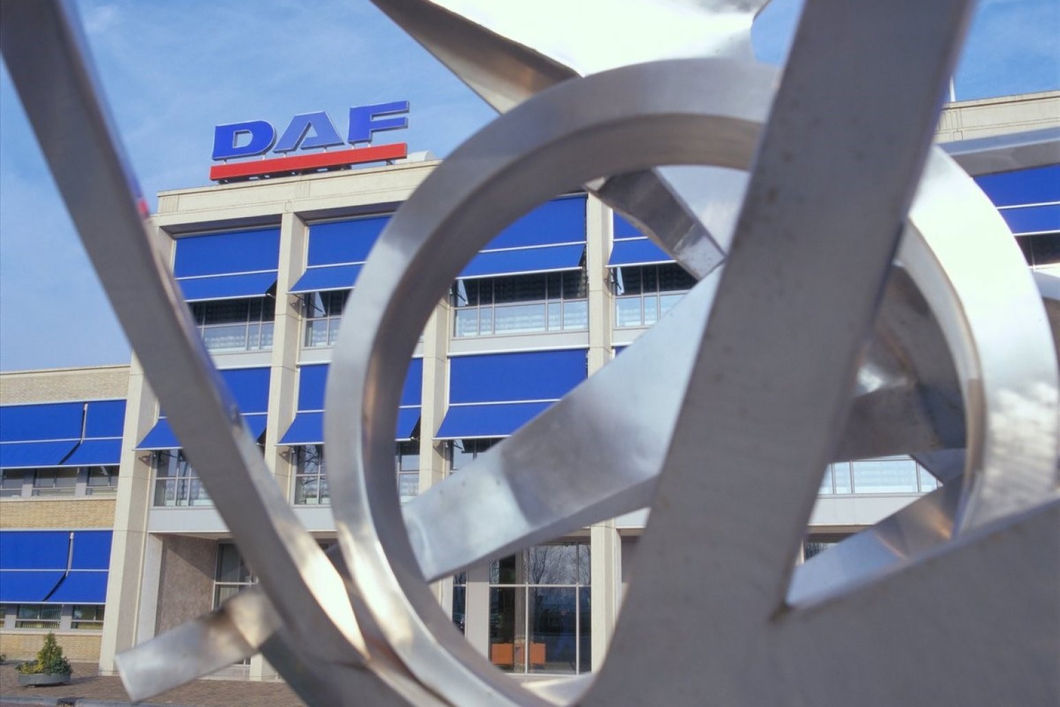 DAF Trucks delivers strong performance in 2023