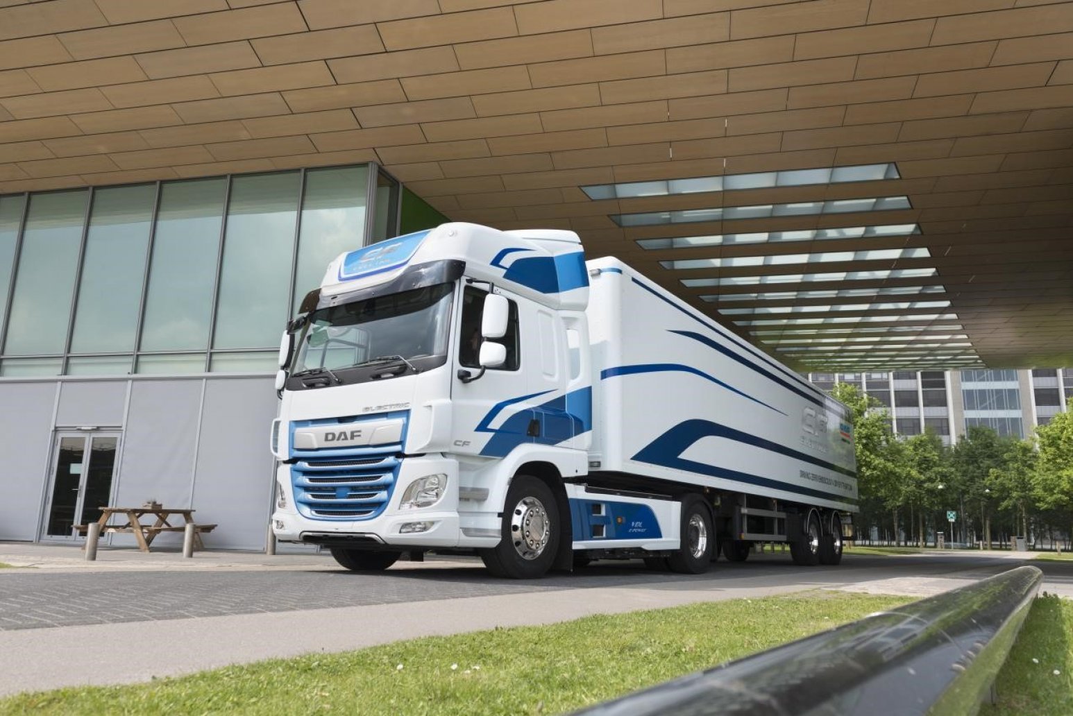 DAF CF Electric drives 150,000 electric kilometres