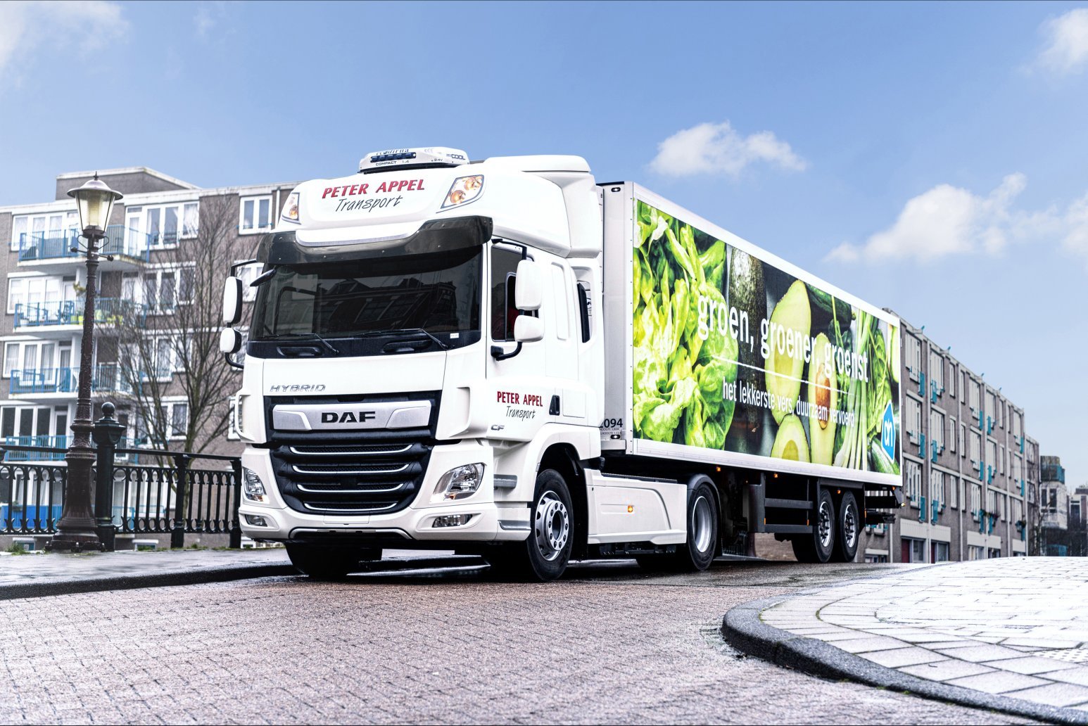 DAF starts field test with CF Hybrid